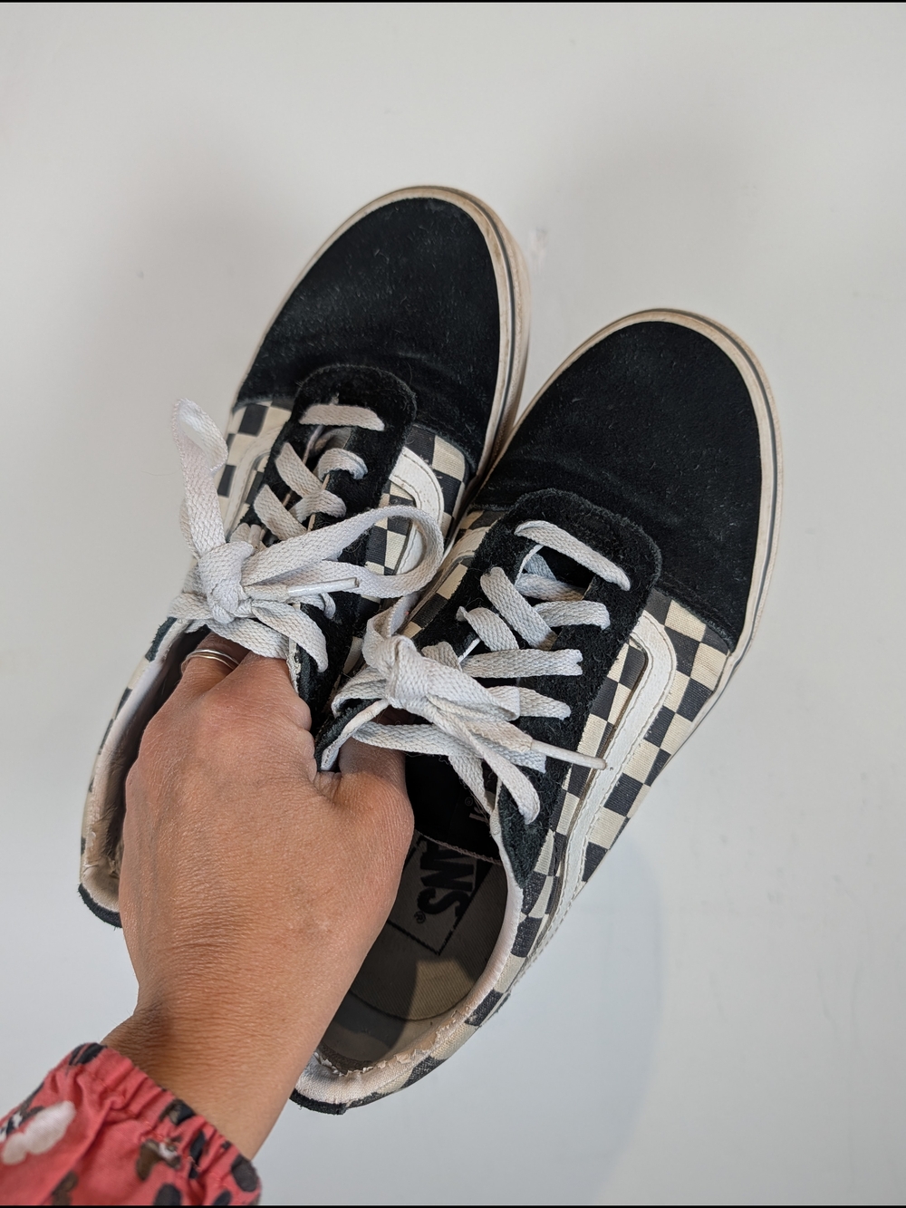 Vans Classic Checkerboard Skate Shoe - Black & White, Size 8 - Picture 5 of 6
